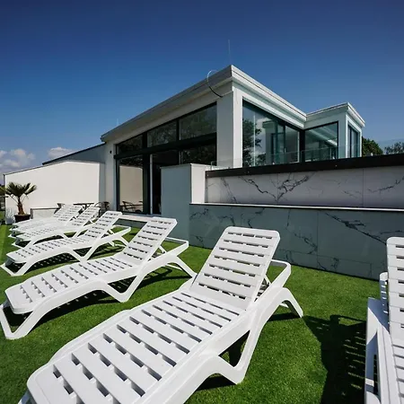 Bauhaus Wellness Siofok