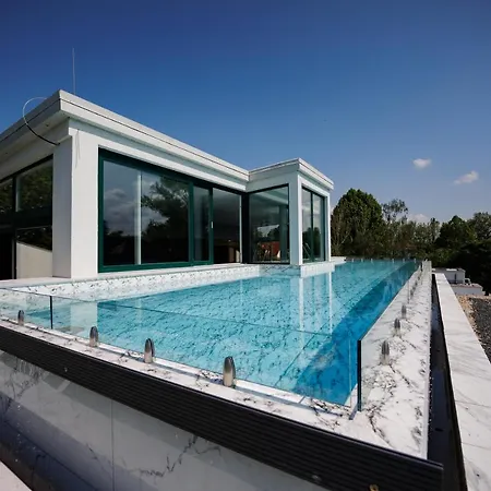 Bauhaus Wellness 4* Siófok