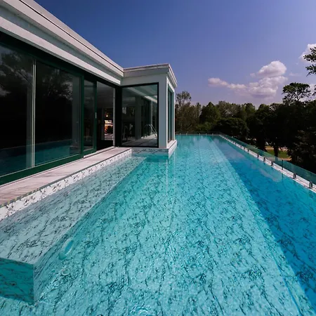 Hotel Bauhaus Wellness