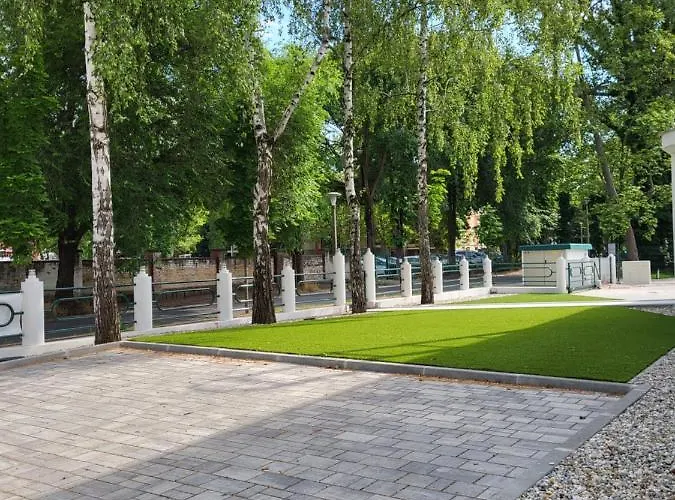 Bauhaus Wellness Lägenhetshotell