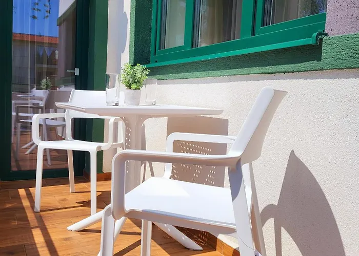 Bauhaus Wellness Lägenhetshotell